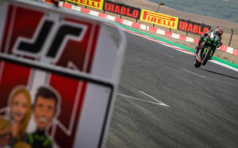 Primeros test del Mundial de Superbikes, antes de la carrera de mañana en Los Arcos (14.00 horas) Primeros test del Mundial de Superbikes, antes de la carrera de mañana en Los Arcos (14.00 horas)