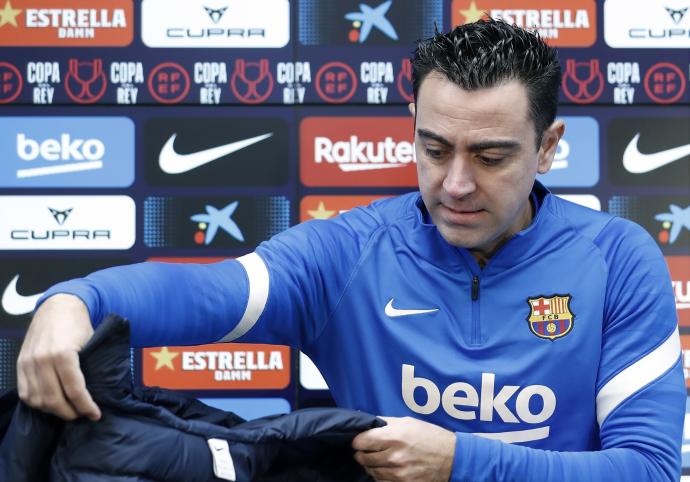 Xavi Hernández, durante una rueda de prensa en la ciudad deportiva azulgrana.