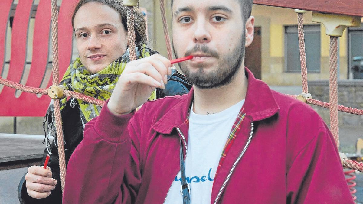 “Escúpete un poco a ti también, hazte un poco de autocrítica, que está guapo,
esa es la gracia”