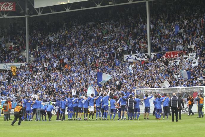 Mendizorroza, repleto de público en un partido