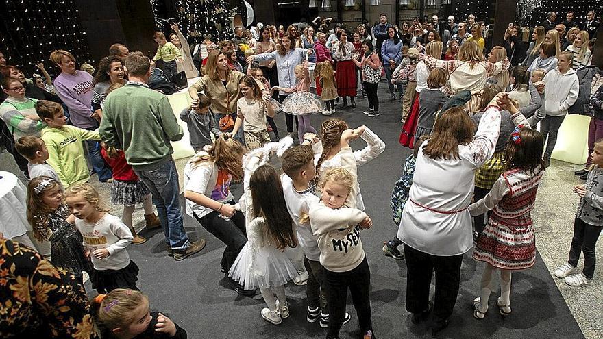 Regalos para 120 niños y niñas ucranianos refugiados en Navarra