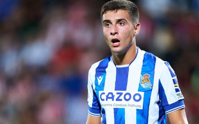 Karribaburu, titular ante el Omonia Karribaburu, titular ante el Omonia