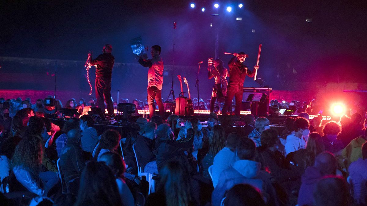 Espect&aacute;culo del grupo Suakai en el Festival de las Murallas 2021.