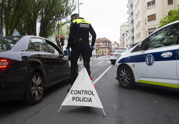 Agente de la Policía Local de Vitoria.