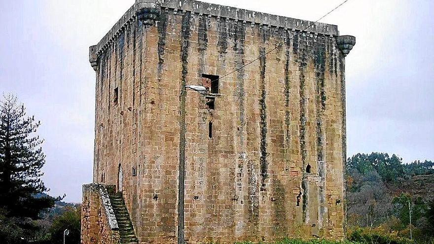 Se va a proceder a la restauración de la fachada de la Torre de Martiartu. | FOTOS: ERANDIOKO UDALA