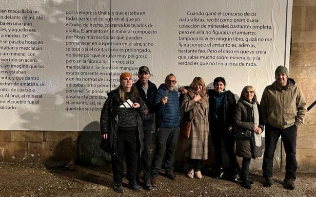 La literatura de Txani Rodríguez protagoniza el mural de enero del proyecto artístico 'Bigarren Azala' en Laudio La literatura de Txani Rodríguez protagoniza el mural de enero del proyecto artístico 'Bigarren Azala' en Laudio
