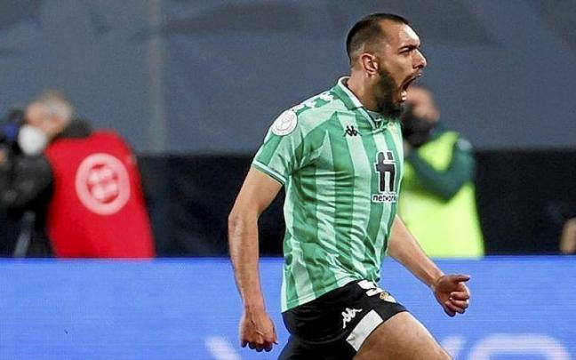 Borja Iglesias celebra un gol la pasada Liga.
