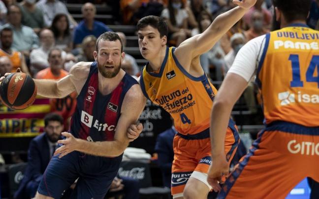 Costello, durante la semifinal de la ACB disputada en La Fonteta ante el Valencia Basket Costello, durante la semifinal de la ACB disputada en La Fonteta ante el Valencia Basket