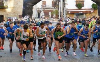 Salida del primer grupo de la San Silvestre de Altsasu - Memorial Mario Lopez de Uralde.