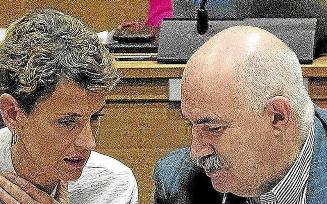 La presidenta, María Chivite, y el vicepresidente, José Mari Aierdi.