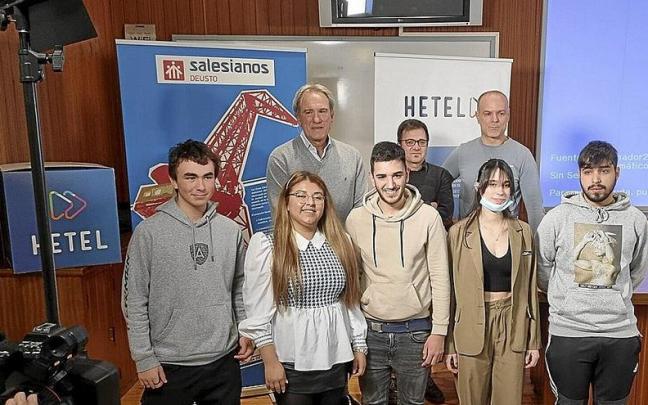 Oinarrizko Mailako zazpi ikaslek protagonizatutako bideo osoa, Andoni Goikoetxearen esku-hartzearekin.