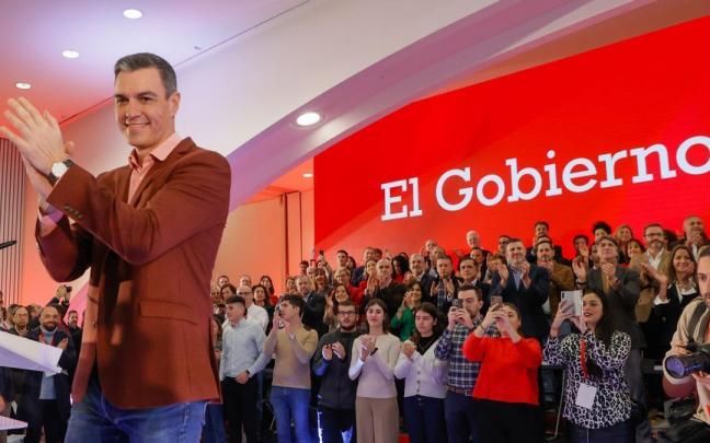 Pedro S&aacute;nchez durante el acto electoral en el que ha criticado la posici&oacute;n del PP.