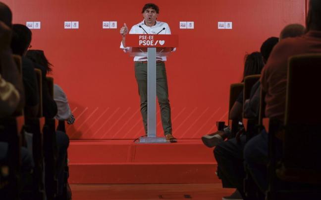 Eneko Andueza. Eneko Andueza.