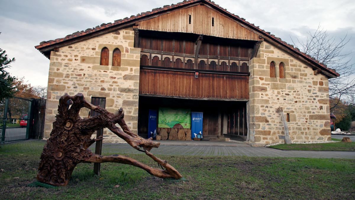 El caserío Landetxo Goikoa, la casa de Olentzero y Mari Domingi