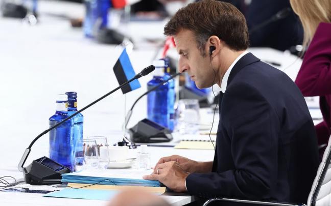 El presidente de Francia, Emmanuel Macron, durante la primera jornada de la Cumbre de la OTAN.