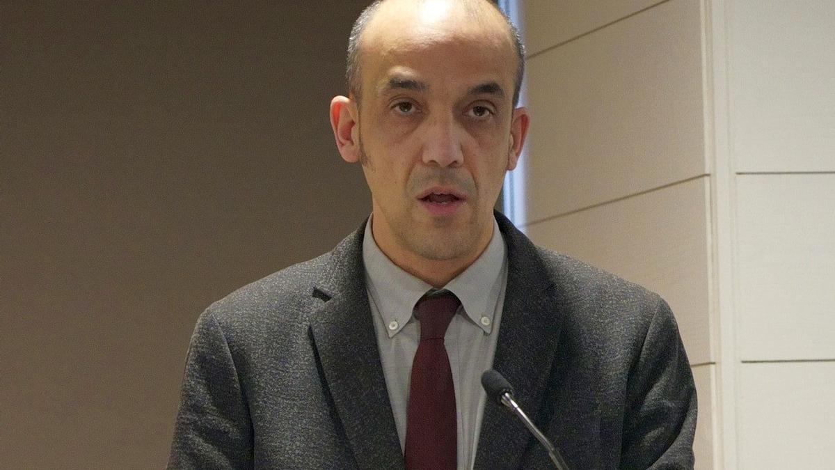 El director de Vivienda, Suelo y Arquitectura del Gobierno vasco, Pablo García