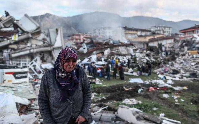 Continúan los trabajos de rescate en la ciudad turca de Hatay.