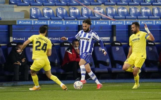 Jota Peleteiro, con el Alavés. Jota Peleteiro, con el Alavés.