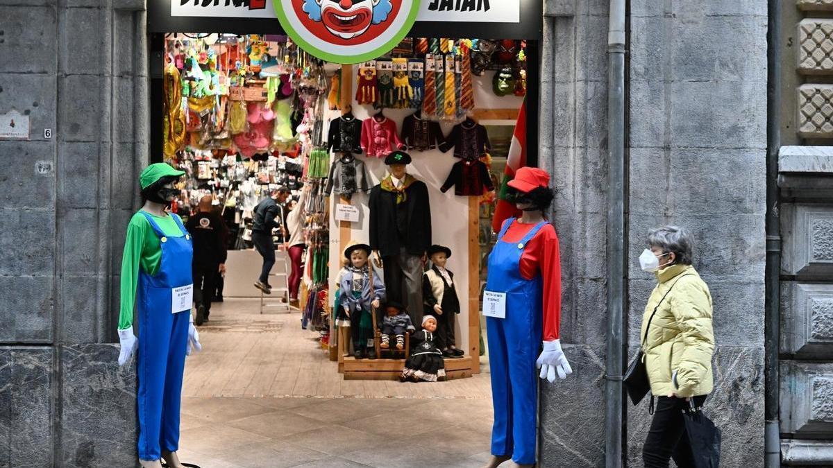 Los disfraces más buscados de este carnaval serán los de Miércoles y Avatar