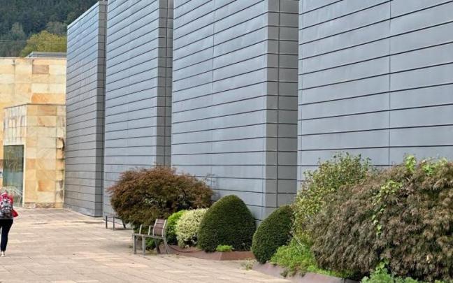 El Ayuntamiento durangarra prevé instalar casi 1.200 paneles solares durante este año. El Ayuntamiento durangarra prevé instalar casi 1.200 paneles solares durante este año.