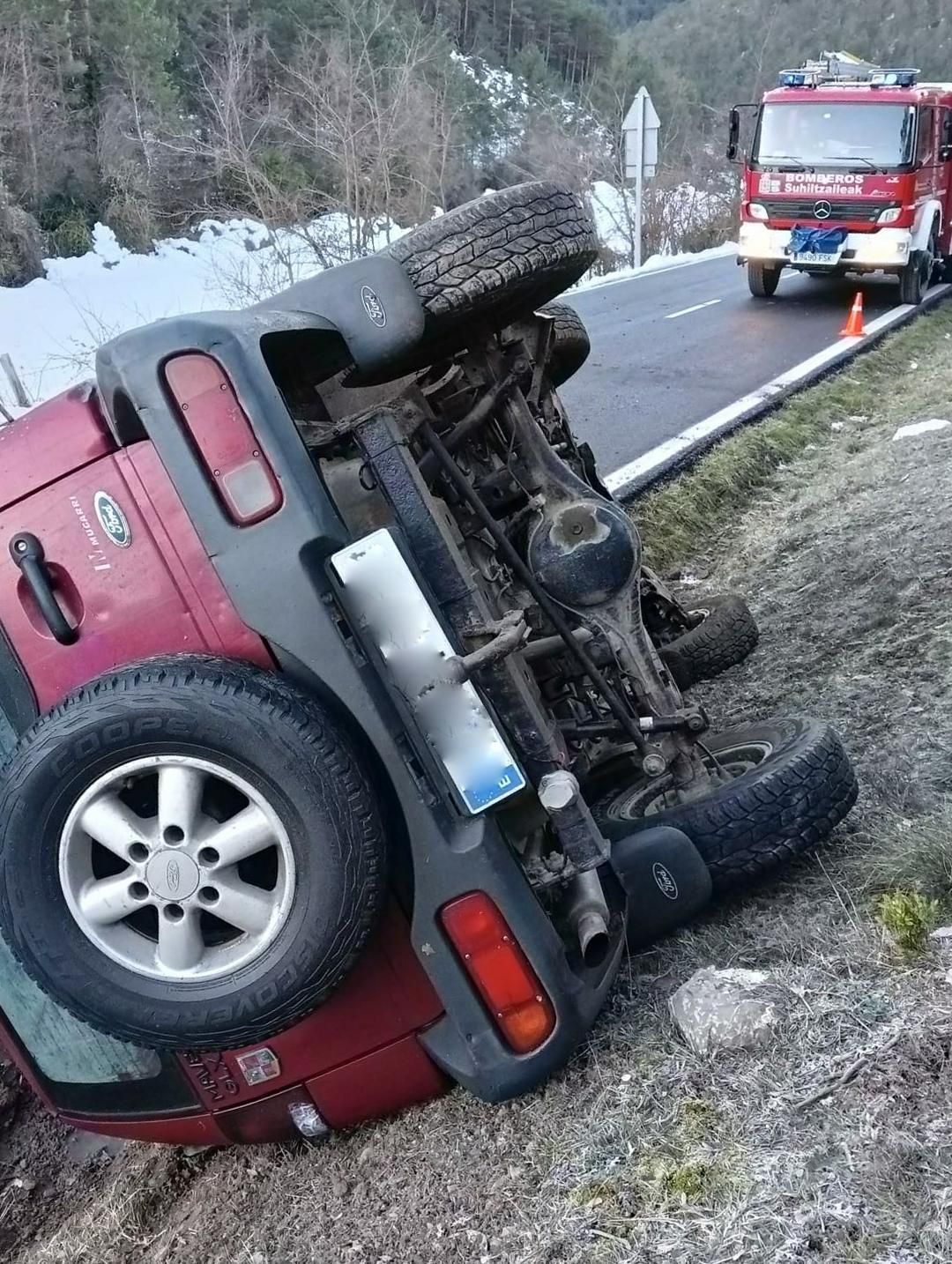 Imagen de detalle del vehículo accidentado