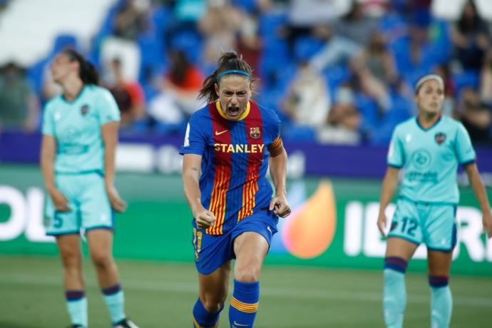 Alexia Putellas celebra un tanto conseguido en Copa de la Reina ante el Levante.