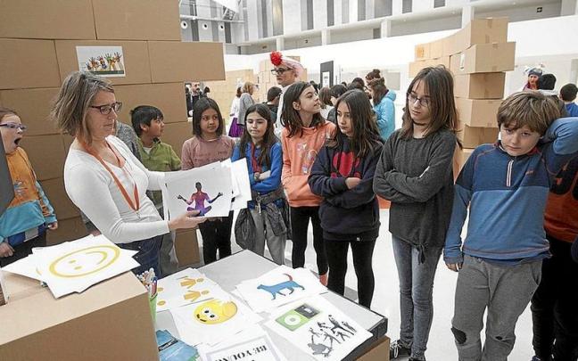 Los alumnos de los centros escolares participan de las actividades de Ciudad Educadora. | FOTO: ALEX LARRETXI