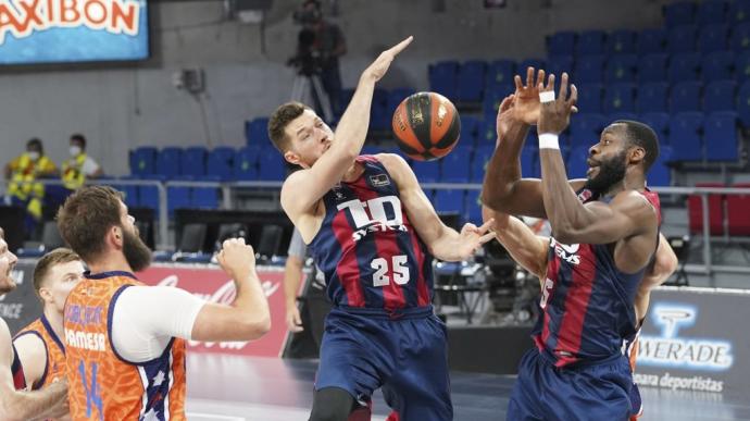 El Baskonia disputó su último duelo de la pasada campaña contra el Valencia Basket