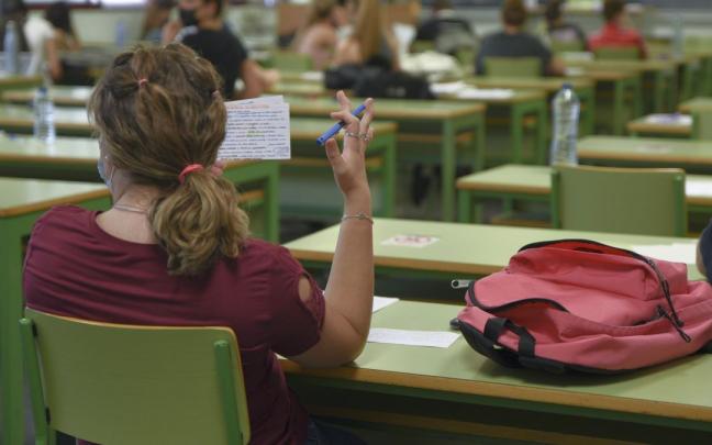 Nueva modificación de la selectividad y, de nuevo, sin “diálogo” con las comunidades autónomas. Nueva modificación de la selectividad y, de nuevo, sin “diálogo” con las comunidades autónomas.