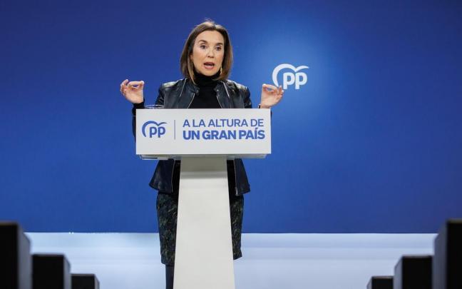 La secretaria general del PP, Cuca Gamarra, durante una rueda de prensa esta semana. La secretaria general del PP, Cuca Gamarra, durante una rueda de prensa esta semana.