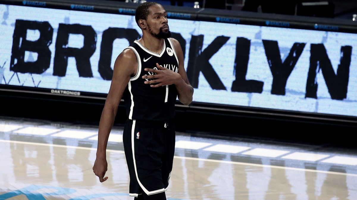 Kevin Durant ser&aacute; no se mover&aacute; finalmente de los Nets.