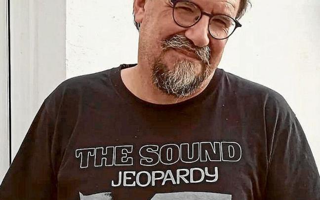 “Niretzat idaztea pasioaren antzekoa da, baina ondoezarekin nahastutako pasioa”