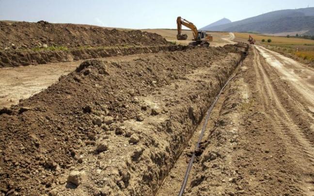 Obras de preparación del terreno donde se ubicará la futura planta de tratamiento de residuos urbanos de la Comarca de Pamplona