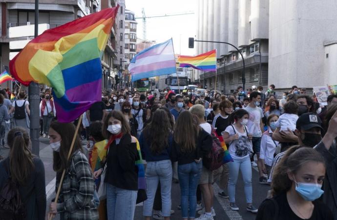 Manifestación en Vitoria con motivo del Día del Orgullo LGTBI+