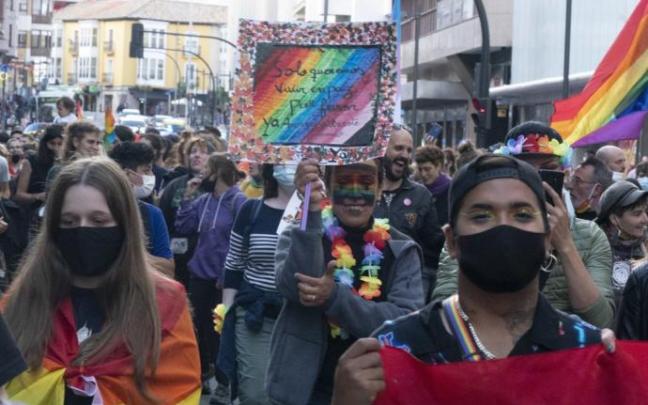 Manifestación a favor de los derechos LGTBI+ en Vitoria Manifestación a favor de los derechos LGTBI+ en Vitoria