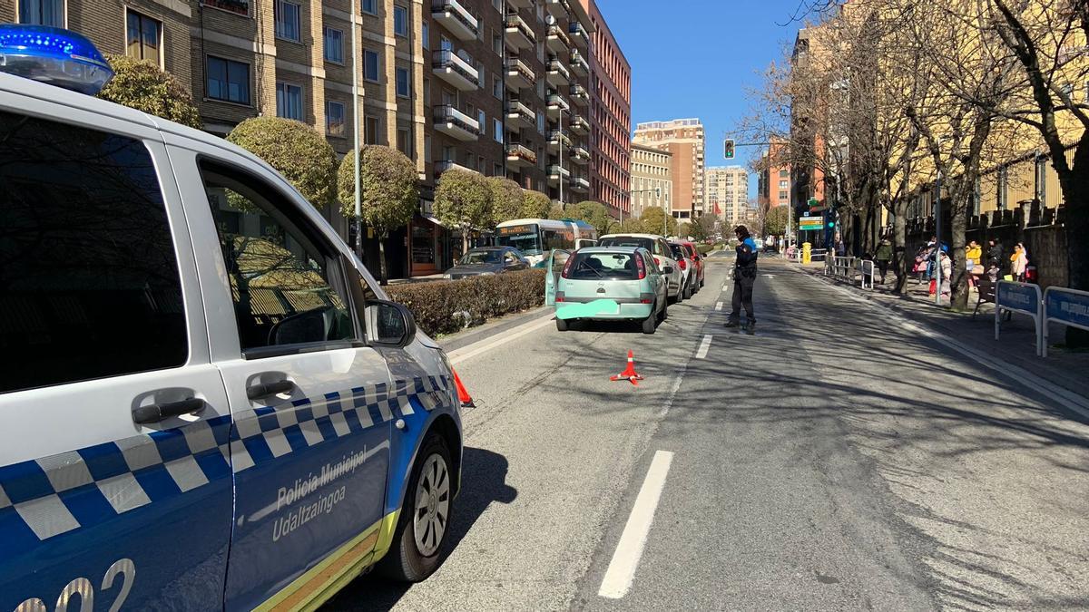 La colisión de los vehículos en cadena obligó a cortar el carril izquierdo de la avenida de Zaragoza