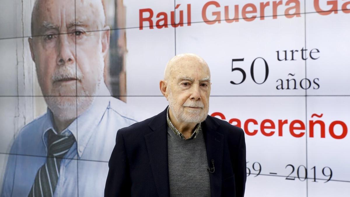 Ra&uacute;l Guerra Garrido, en el el 50 aniversario de la publicaci&oacute;n de 'Cacere&ntilde;o', su obra m&aacute;s emblem&aacute;tica