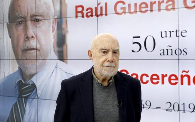 Ra&uacute;l Guerra Garrido, en el el 50 aniversario de la publicaci&oacute;n de 'Cacere&ntilde;o', su obra m&aacute;s emblem&aacute;tica