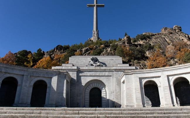Entrada de acceso a la bas&iacute;lica del Valle de los Ca&iacute;dos.
