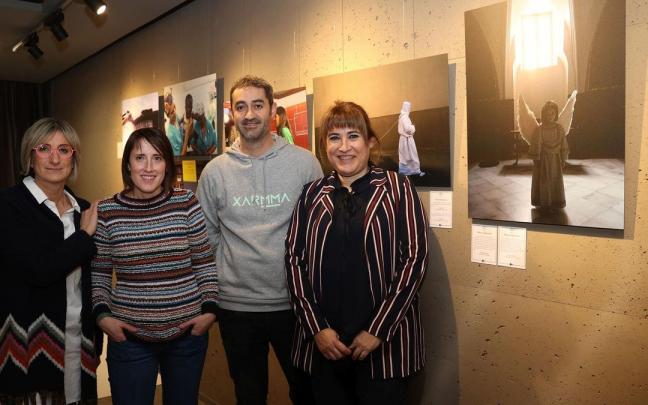 Presentación de la exposición de fotógrafos de prensa de Navarra Presentación de la exposición de fotógrafos de prensa de Navarra
