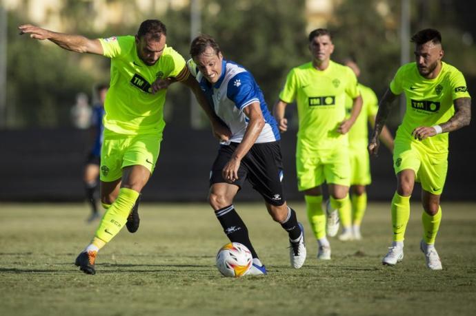 Tomás Pina, durante el choque de pretemporada frente al Elche.