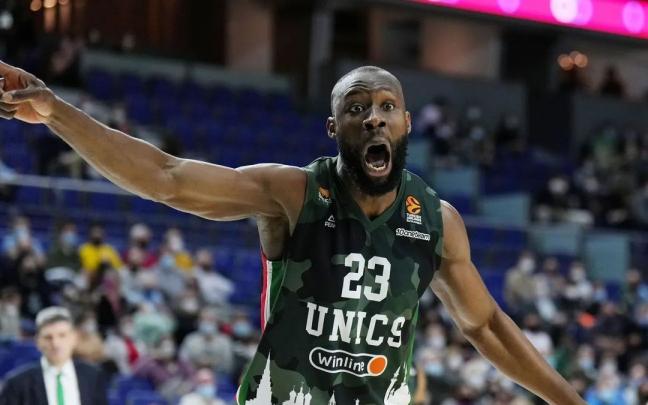 Jekiri, durante un partido de la pasada temporada con el Unics Kazan