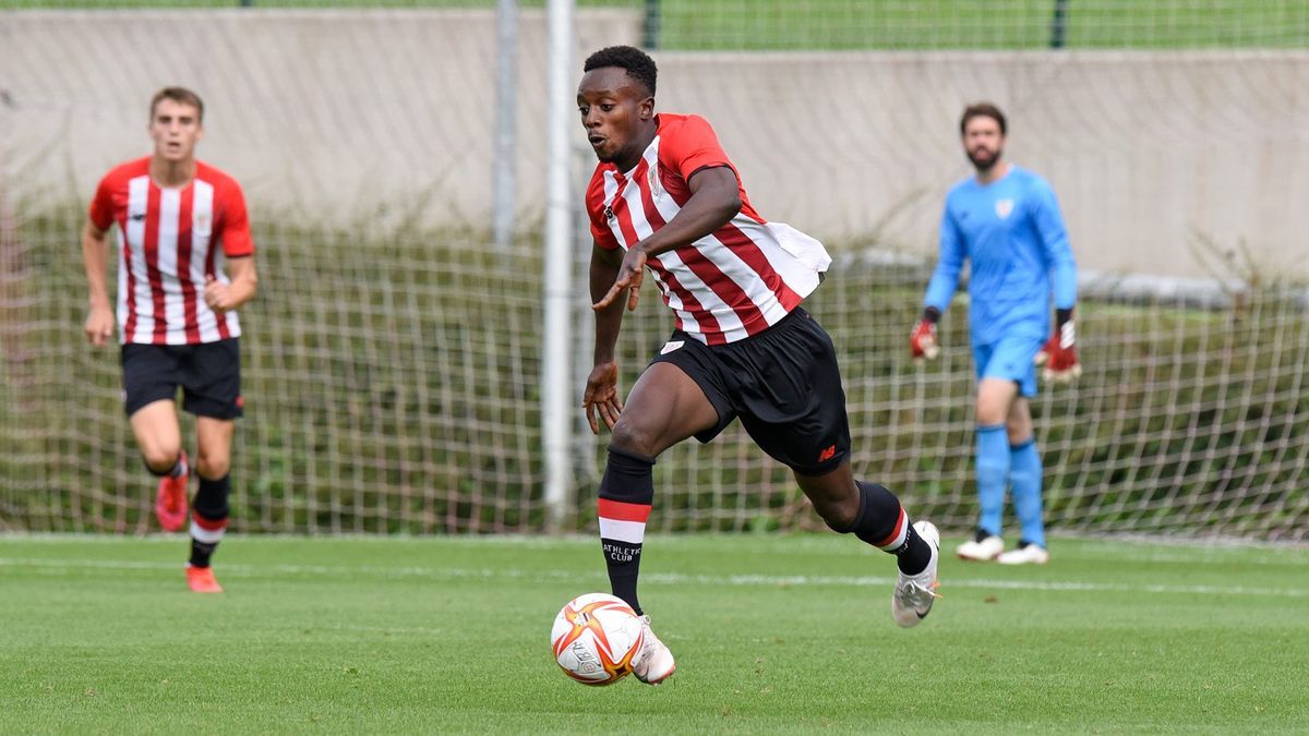 Diarra en un partido con el Bilbao Athletic