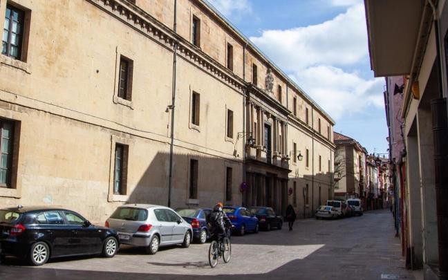 El Hospicio se cederá a Osakidetza durante 75 años para albergar el Centro de Salud del Casco Viejo