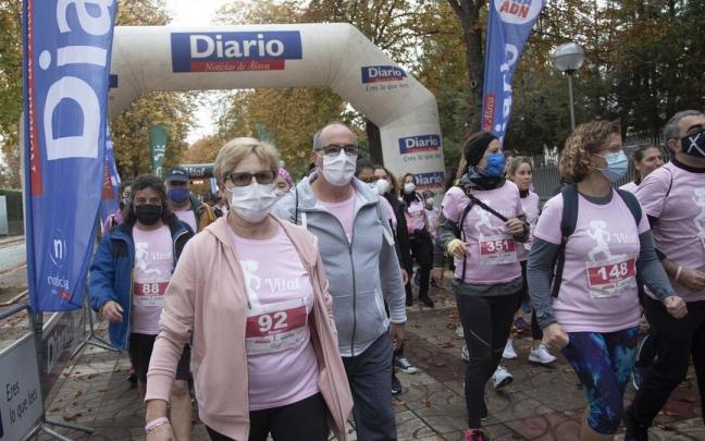 Participantes en una edici&oacute;n anterior de la carrera de Asamma.