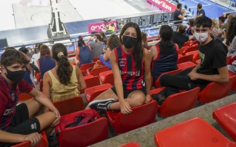 Los aficionados regresaron al Buesa Arena en el Trofeo Álava-Araba Los aficionados regresaron al Buesa Arena en el Trofeo Álava-Araba