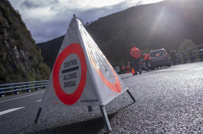 Control de alcohol y drogas de la Policía Foral