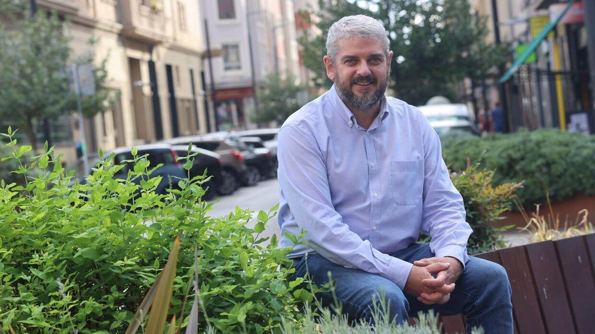 Juan Miguel Catalán, presidente de la Asociación de Vecinos del Ensanche