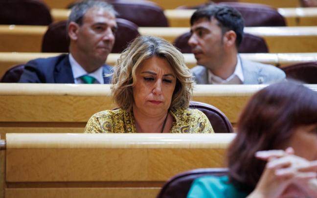 Susana Díaz, en su escaño en el Senado. Susana Díaz, en su escaño en el Senado.