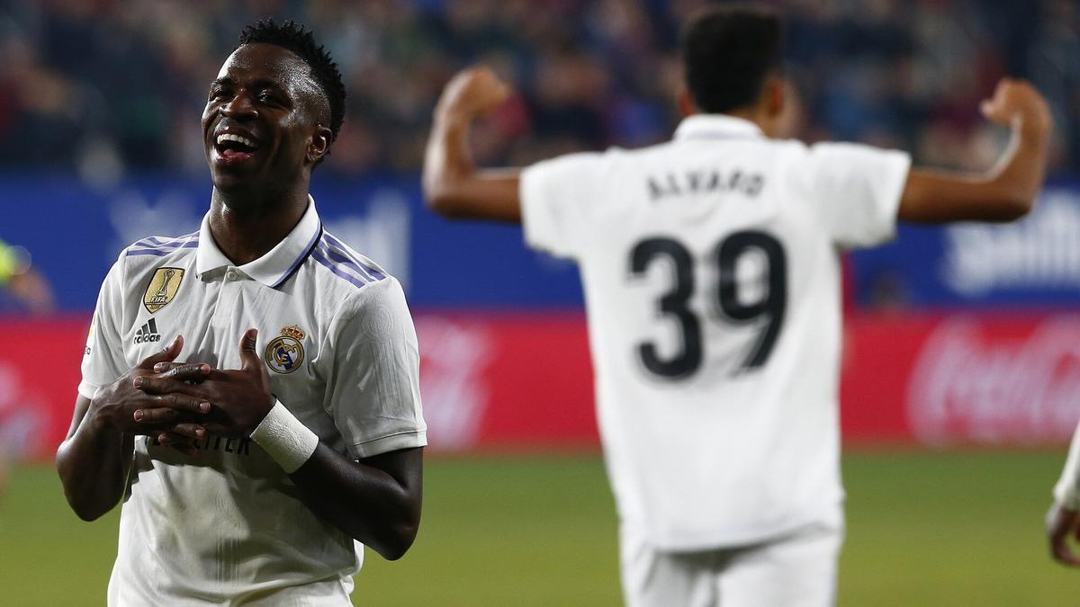 Vinicius celebra un gol del Real Madrid